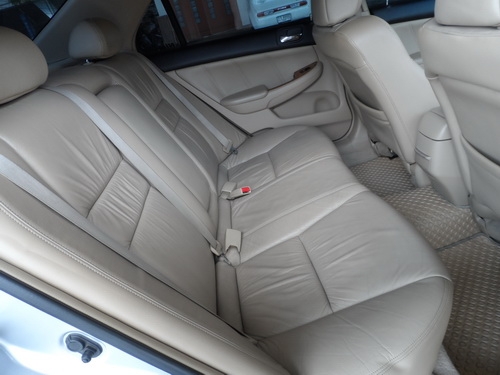 HONDA ACCORD 2.4 S I-VTEC AUTO ปี 2003 สีบรอนซ์ HONDA ACCORD 2.4 S I-VTEC AUTO ปี 2003 สีบรอนซ์