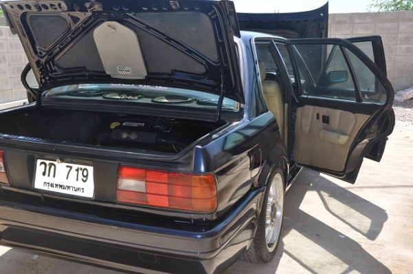 ขาย BMW 318i E30 วางเครื่อง SR20 ฝาขาวหลังหัก MT/LPG max17 ชุดแต่ง M รอบคัน ขาย BMW 318i E30 วางเครื่อง SR20 ฝาขาวหลังหัก MT/LPG max17 ชุดแต่ง M รอบคัน