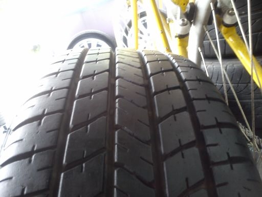 ล้อแม็ก Toyota vios ขอบ15-4-100 พร้อมยางบริดสโตน 4วง8,500 บาท