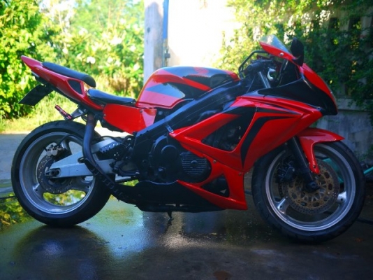 รับสั่งประกอบ Cbr400 Vfr Nc30 Nc35 จัดไฟแนนท์ได้เลือกสีเลือกลายเลือกแฟริ่งได้