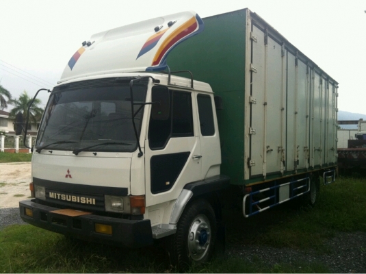 MITSUBISHI FK 457 ตู้บรรทุก 10 บาน