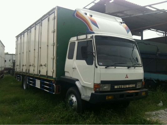 MITSUBISHI FK 457 ตู้บรรทุก 10 บาน
