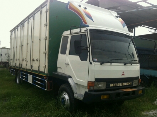 MITSUBISHI FK 457 ตู้บรรทุก 10 บาน