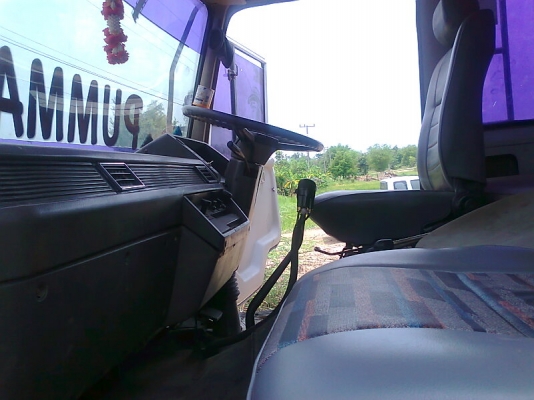 ขายด่วน..รถสิบล้อ MITSUBISHI FN225 K 195 แรงม้า เบรคทิฟฟี่ เครื่องดี คัสซีสวย เก๋งสวย ภายในครบ มีแอร์เย็นฉ่ำ รถสวย พร้อมใช้งาน มีทะเบียนครบ.