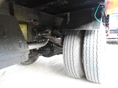 ขายรถ6ล้อ isuzu cheetah ยาว5เมตร50 ทำสีมาใหม่