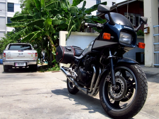 ขาย KAWASAKI GPZ400F