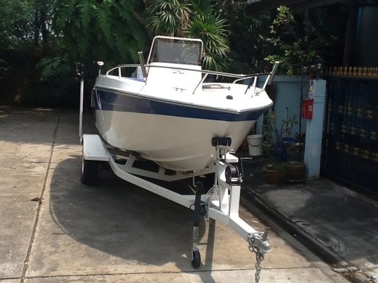 ขายเรือเร็วตกปลาความยาว 5.40เมตร(18ฟุต)