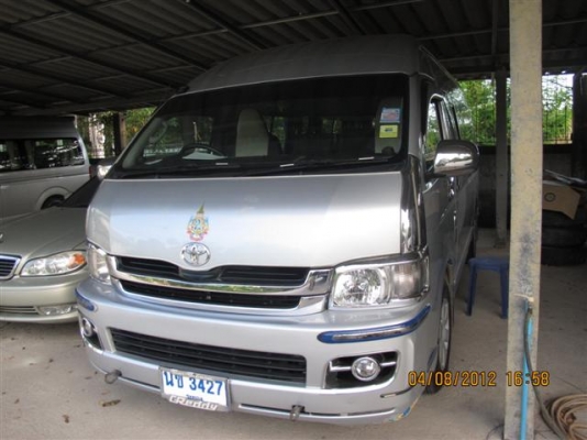 ขายรถตู้COMMUTERปี 06 เจ้าของขายเอง