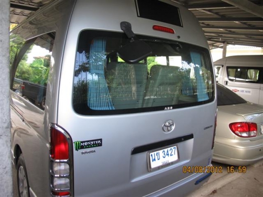 ขายรถตู้COMMUTERปี 06 เจ้าของขายเอง