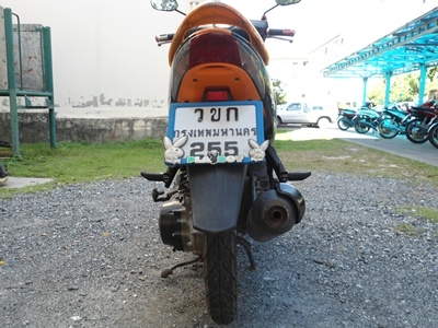 ขายรถจักรยานยนต์honda click สภาพเดิมๆ