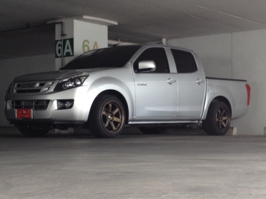 รถบรรทุก6ล้อ ยี่ห้อ HINO MEGA FC 5.50