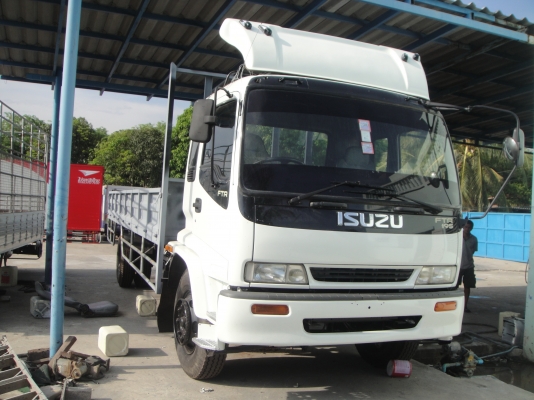 ISUZU FTR ปี2539  (รถห้าง ) เครื่อง 210 แรง ยาว 7.00 เมตร กะบะเหล็กต่อใหม่ทั้งลูก