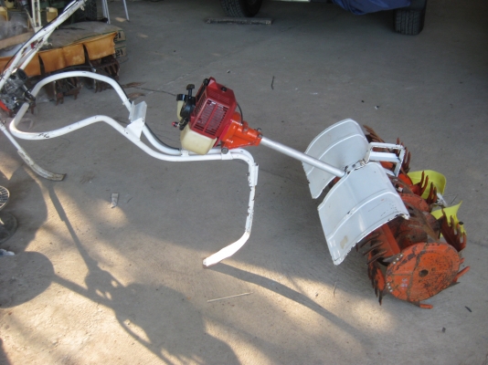 เครื่องพรวนหญ้าในร่องข้าว