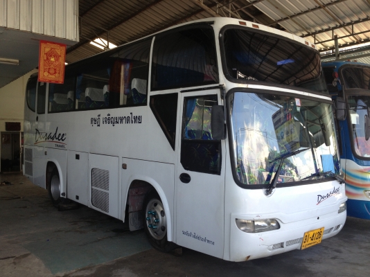 รถบัส KM 8ม. สูง 3.65ม. 18ที่นั่ง เบาะVIP ประตูลม แชสซีHINO ถุงลม+แหนบ รถบัส KM 8ม. สูง 3.65ม. 18ที่นั่ง เบาะVIP ประตูลม แชสซีHINO ถุงลม+แหนบ