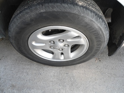 ขายรถตู้หัวจรวด 12 ที่นั่ง ปี1996 รถเดิมๆ สภาพดี ราคาต่อรองได้ ขายรถตู้หัวจรวด 12 ที่นั่ง ปี1996 รถเดิมๆ สภาพดี ราคาต่อรองได้