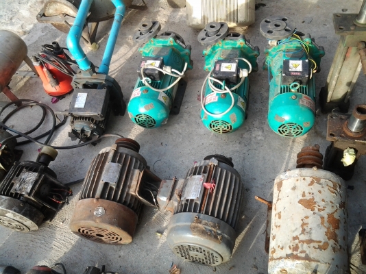 ขายเหมาครับ โล๊ะจากโรงงานให้หมดเลยครับ 15,000 ขายเหมาครับ โล๊ะจากโรงงานให้หมดเลยครับ 15,000