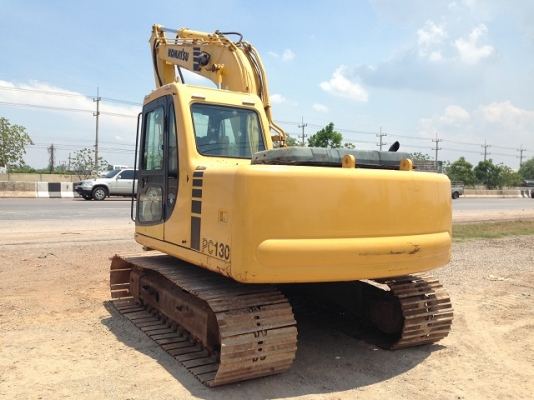 รถแบคโฮ KOMATSU PC130-6 รถแบคโฮ KOMATSU PC130-6