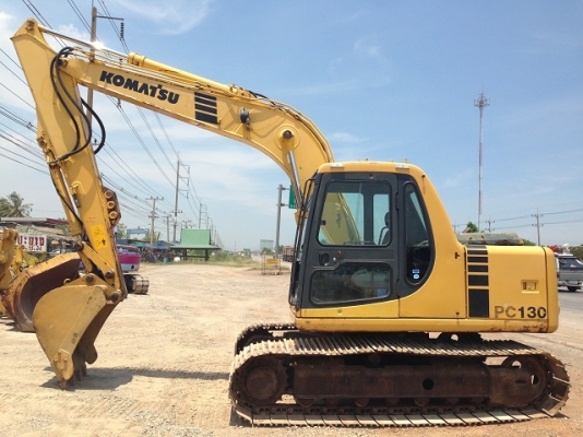 รถแบคโฮ KOMATSU PC130-6 รถแบคโฮ KOMATSU PC130-6