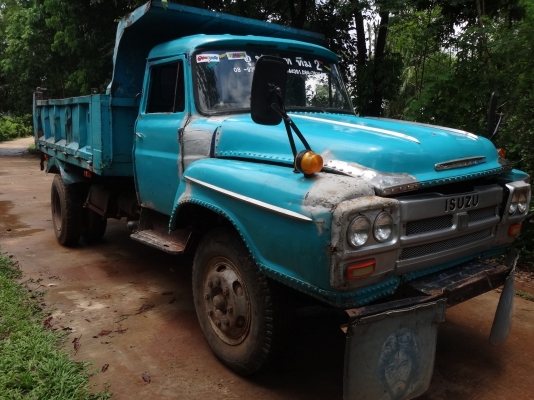 ขายด่วน  รถหกล้อหัวยาวดั้มพ์   เครื่อง 6BD1  พร้อมใช้งาน  มีเล่มทะเบียน