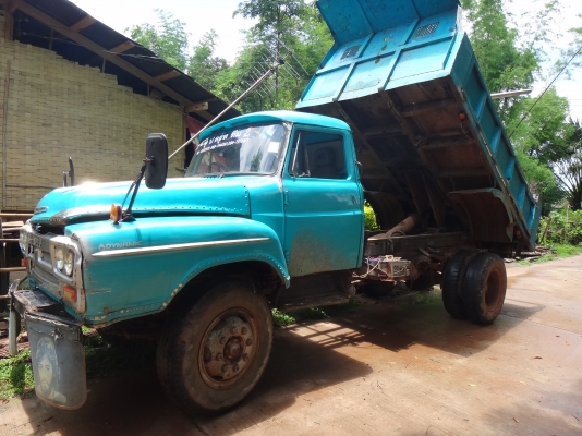 ขายด่วน  รถหกล้อหัวยาวดั้มพ์   เครื่อง 6BD1  พร้อมใช้งาน  มีเล่มทะเบียน