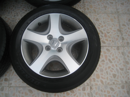 ขายล้อแม็ก Honda civic 5ก้าน 15"x6" et45 4รู100 +ยางปี10 (081-3747940)