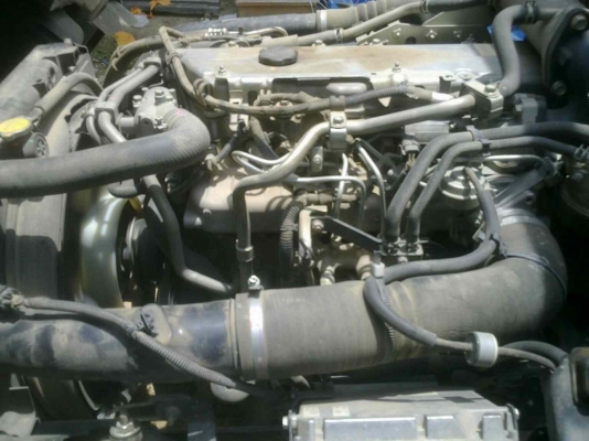 รถอิซูซุ 6 ล้อ NPR 150 แรงม้า ปี 54  วิ่ง 11x,xxx กว่าโล  สนใจติดต่อ 081 - 6079515