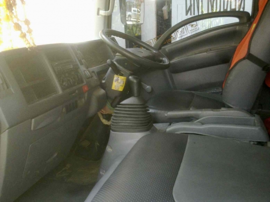 รถอิซูซุ 6 ล้อ NPR 150 แรงม้า ปี 54  วิ่ง 11x,xxx กว่าโล  สนใจติดต่อ 081 - 6079515