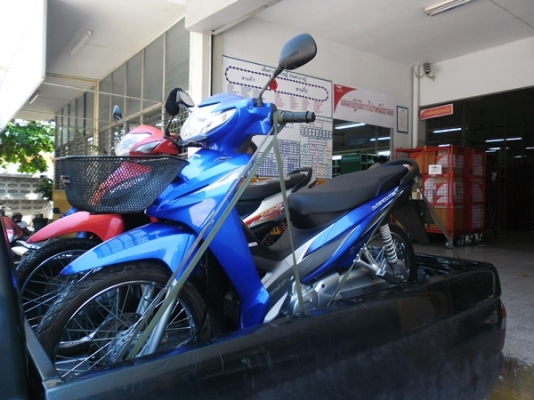 ส่งไปรษณียไทยแล้วเวฟ110iสตาร์ทมือ-เวฟ100sสตาร์ทมือคุณกิตติสวรรคโลค