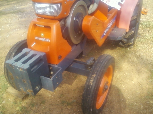 ขาย  KUBOTA  นั้งขับ  RT 140 HP