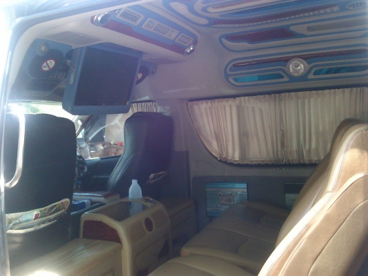 ขายรถตู้ Toyota D4D Commuter ปี 2006 ขายรถตู้ Toyota D4D Commuter ปี 2006