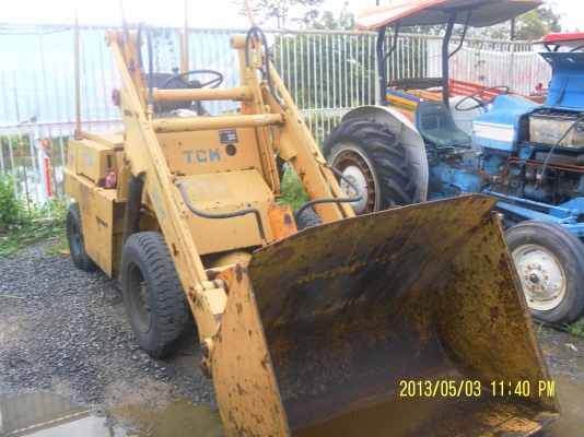รถตักTCM10-3