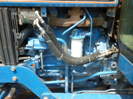 แสงฟ้าเต้นรถ///จำหน่ายรถไถ2เพลา FORD-6640 ฮอนแลน เกียร์ธรรมดา พร้อมเล่มทะเบียน