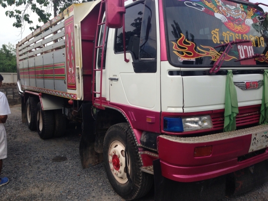 ขายรถ10HINO 3M ดั้มมิเนียม 240แรง สวยๆ