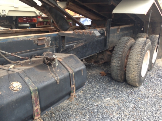 ขายรถ10HINO 3M ดั้มมิเนียม 240แรง สวยๆ