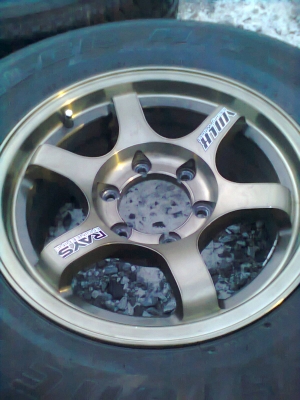 ขายแม็กพร้อมยาง 6 รู ขอบ16 ยางบริสโตร์ 265/70R16 ยางปี09 1ชุด