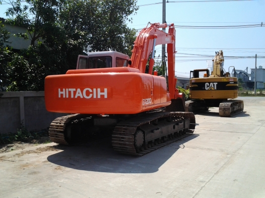 HITACHI EX200-2 รถสวยจี๊ดจ๊าด เก่าญี่ปุ่นแท้ พร้อมใช้งานสุดขีด มีใบอินวอยล์ พร้อม.