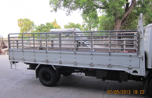 ขายกระบะรถ 6 ล้อ ISUZU NPR ยาว 5 เมตร