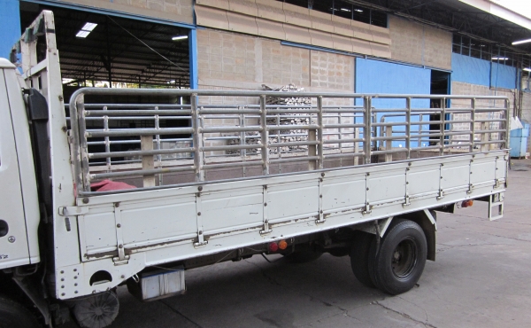 ขายกระบะรถ 6 ล้อ ISUZU NPR ยาว 5 เมตร