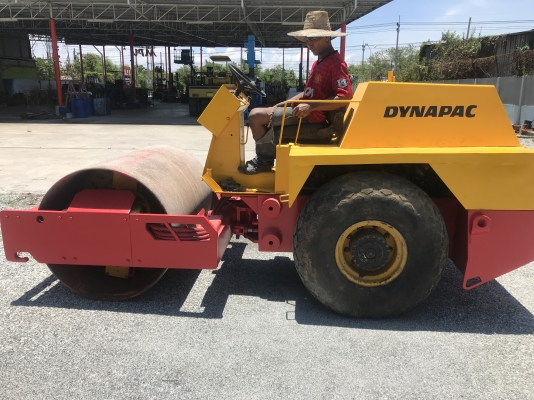ขายรถบดสั่นสเทือนDYNAPACรถนอกนำเข้าไม่เคยใช้งานในไทย หน้าเหล็กหลังยาง เอวอ่อน สภาพดีพร้อมใช้งาน มีให้เลือกหลายคันหลายขนาด0818302909จิรโรจน์ Line: jiraroj2909