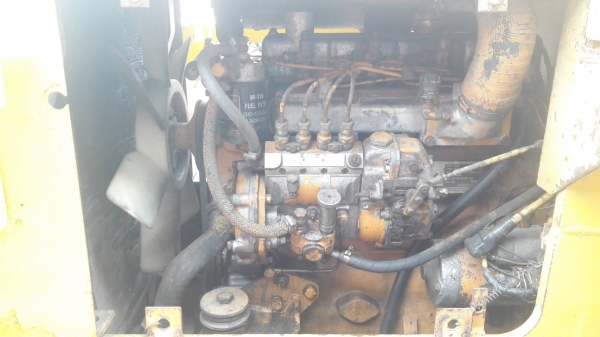 รถตักล้อยาง507 KOMATSU เอวอ่อน สภาพดี รถพร้อมใช้งาน (ไม่ใช่รถที่เขาทิ้งแล้ว)นะครับ