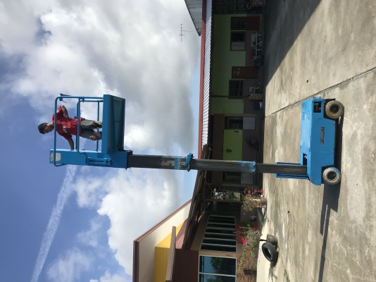 ขายรถกระเช้าไฟฟ้าสูง4เมตรรถนอกนำเข้า สภาพพร้อมใช้งาน0818302909จิรโรจน์ Line: Jiraroj2909