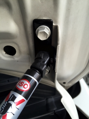 ขายโช๊คค้ำฝากระโปรงหน้ารถ TOYOTA รุ่น ALPHARD ปี08 ขายโช๊คค้ำฝากระโปรงหน้ารถ TOYOTA รุ่น ALPHARD ปี08