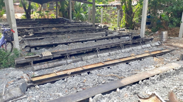 ขายด่วนๆ เลิกกิจการพร้อมขายแม่พิมพ์เสาขนาดต่างๆและแม่พิมพ์ท่อขนาดต่างๆ ขายยกชุดถูกมากๆครับ สภาพดีทุกชิ้นพร้อมนำไปใช้งานได้เลย ราคาต่อรองได้ครับ