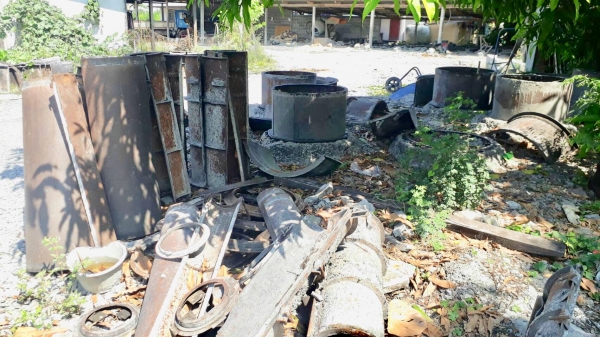 ขายด่วนๆ เลิกกิจการพร้อมขายแม่พิมพ์เสาขนาดต่างๆและแม่พิมพ์ท่อขนาดต่างๆ ขายยกชุดถูกมากๆครับ สภาพดีทุกชิ้นพร้อมนำไปใช้งานได้เลย ราคาต่อรองได้ครับ ขายด่วนๆ เลิกกิจการพร้อมขายแม่พิมพ์เสาขนาดต่างๆและแม่พิมพ์ท่อขนาดต่างๆ ขายยกชุดถูกมากๆครับ สภาพดีทุกชิ้นพร้อมนำไปใช้งานได้เลย ราคาต่อรองได้ครับ