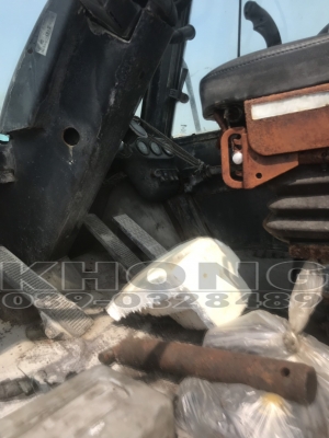 ขายด่วน โฟคลิฟ 12ตัน เครื่อง Perkin รถเคยโดนไฟไหม้ ขาย 230000 บาท