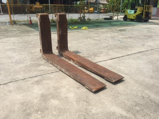 ขายงา15ตันกว้าง25ซมหนา10ซมยาว180ซมสูง80ซม สภาพดี ขายคู่ละ45000ลดเหลือ35000บาท0818302909จิรโรจน์Line:Joraroj2909