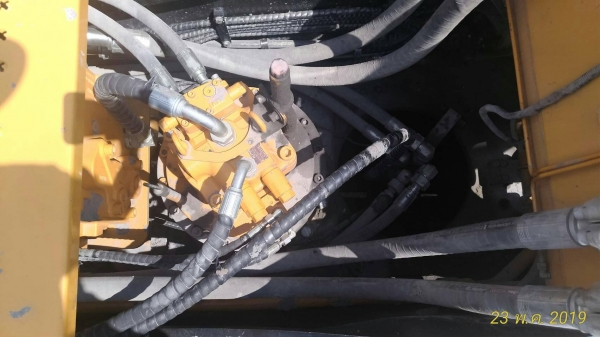 ขายรถแบคโฮ SANY SY365C ไมล์ 7604 ชม.ราคา 2650000