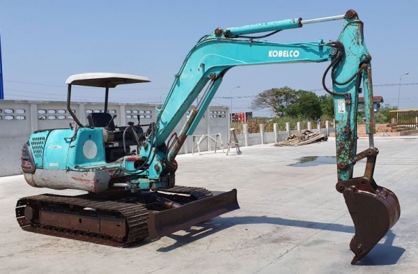 ขายด่วน325,000บาทรถแบคโฮKOBELCOโกเบโก้SK045รุ่นยอดนิยมสวยๆเทียบเท่าPC45เครื่อง4สูบK4Nเครื่องดีปั่มแรงรถนอกเพิ่งนำเข้ามาใหม่ยังไม่เคยใช้งานในเมืองไทยเลย
