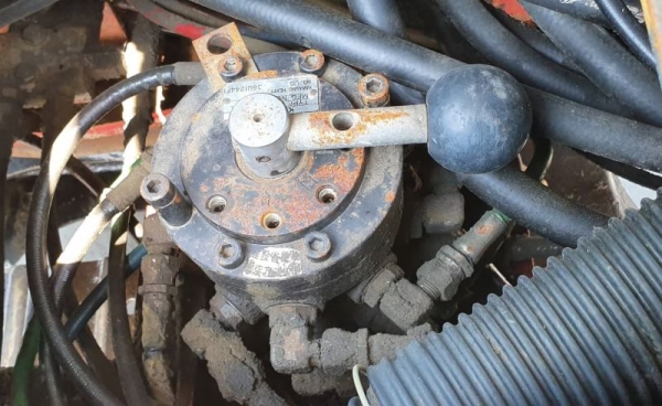 ขายด่วน325,000บาทรถแบคโฮKOBELCOโกเบโก้SK045รุ่นยอดนิยมสวยๆเทียบเท่าPC45เครื่อง4สูบK4Nเครื่องดีปั่มแรงรถนอกเพิ่งนำเข้ามาใหม่ยังไม่เคยใช้งานในเมืองไทยเลย