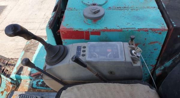 ขายด่วน325,000บาทรถแบคโฮKOBELCOโกเบโก้SK045รุ่นยอดนิยมสวยๆเทียบเท่าPC45เครื่อง4สูบK4Nเครื่องดีปั่มแรงรถนอกเพิ่งนำเข้ามาใหม่ยังไม่เคยใช้งานในเมืองไทยเลย